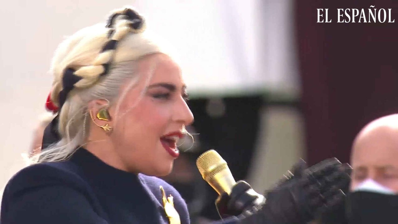 Lady Gaga interpreta el himno nacional de EEUU en la proclamación de Joe Biden como presidente de los EEUU