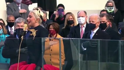 Lady Gaga interpreta himno en toma de posesión de Joe Biden