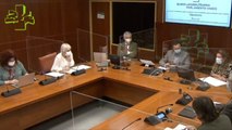 La consejera de Salud del Gobierno Vasco confirma la renuncia y el cese de dos directores de hospitales por vacunarse