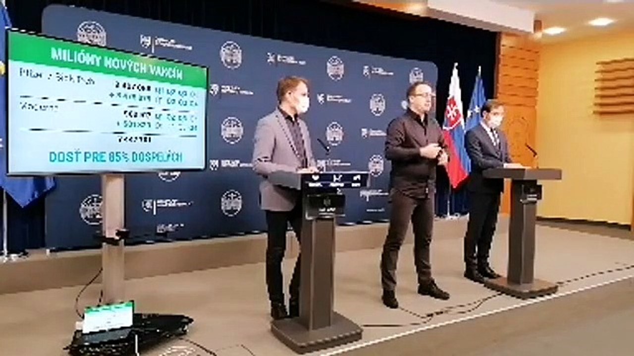 ZÁZNAM: Brífing premiéra I. Matoviča a ministra zdravotníctva M. Krajčího