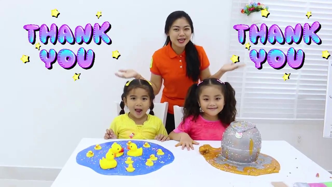 Suri & Annie Pretend Play Making Satisfying Slime Art Project