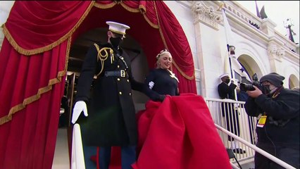 Estrelas participam da cerimônia de posse