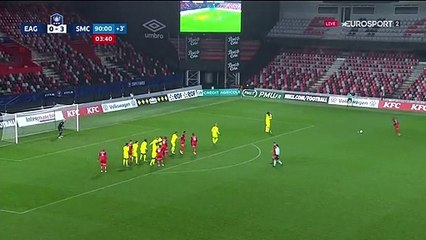 Coup de canon : le but de M'Changama, pour l'honneur, vaut le coup d'oeil