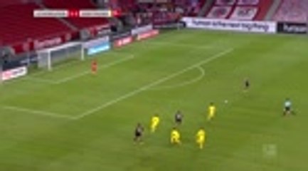 Leverkusen stun Dortmund to boost Bundesliga title chances