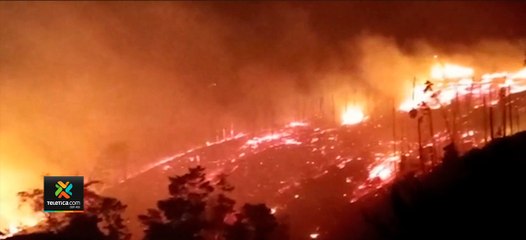 tn7-bomberos-tardaron-poco-más-de-10-horas-para-poder-mitigar-un-incendio-ocurrido-en-un-charral-de-palmichal-de-acosta.-200121