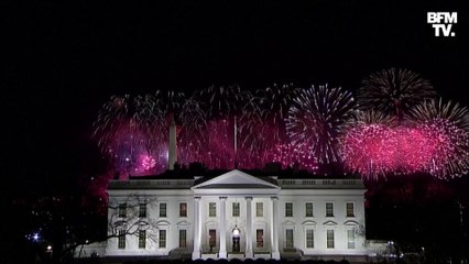 Les feux d'artifice à Washington pour la nuit d'investiture de Biden