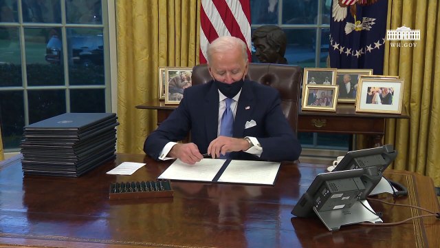 Estos son los tres primeros decretos que ha firmado Biden como presidente de EEUU