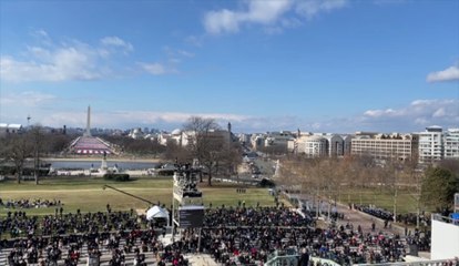 Les premiers actes symboliques de Biden à la Maison Blanche