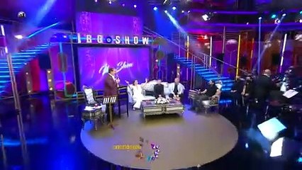 İbrahim Tatlıses ve Ebru Yaşar arasındaki 15 yıllık küslük İbo Show'da sona erdi