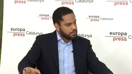 La ultraderecha apuesta por acabar con la "mafia separatista" y el independentismo