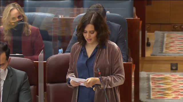 Ayuso anuncia que las farmacias madrileñas harán test a partir del 1 de febrero