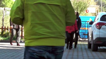 Kurbanlarının çetelesini tutup karşısına “uyandı”, “yemedi”, “İşlem tamam” gibi notlar yazdılar