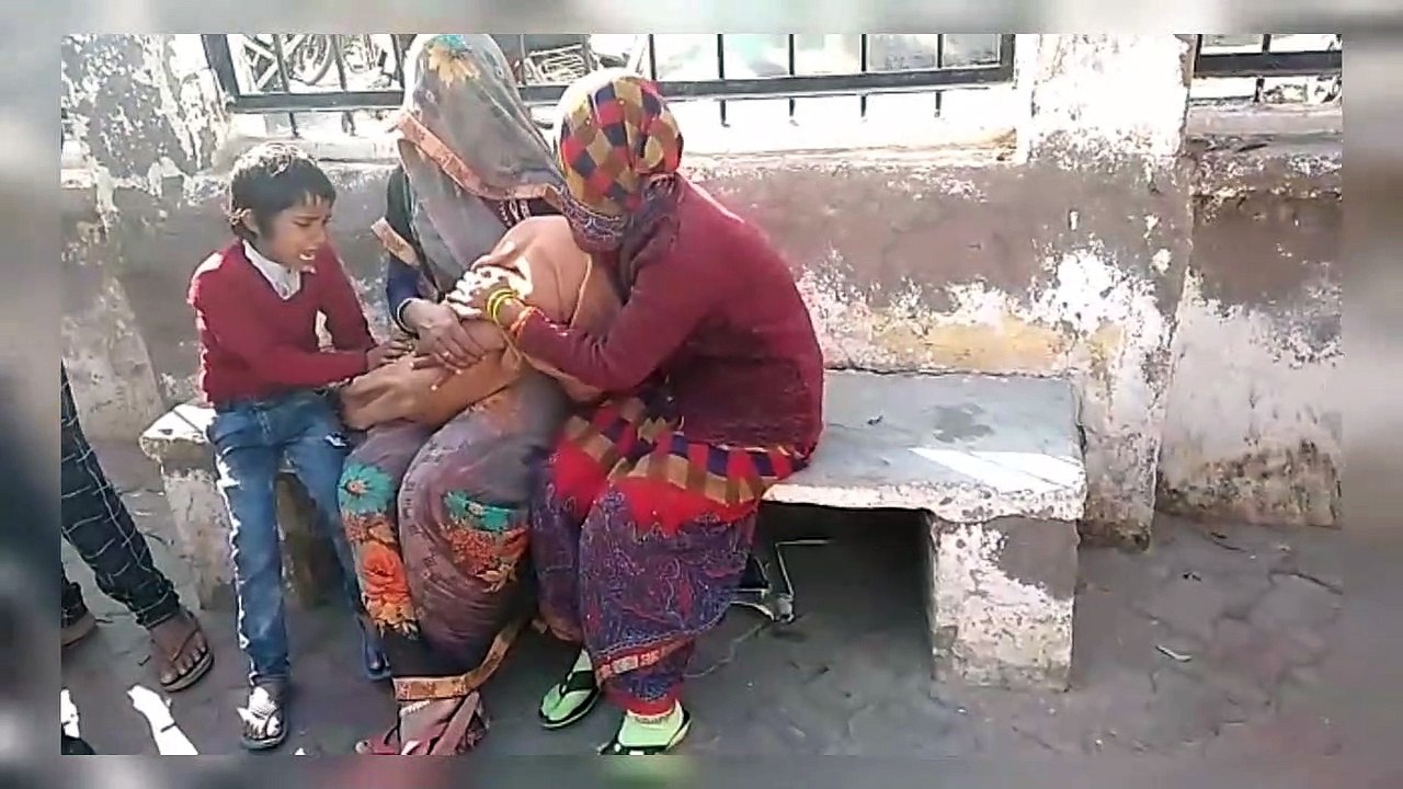 डॉक्टर के इलाज से डेढ़ वर्षीय बच्ची की हुई मौत,...