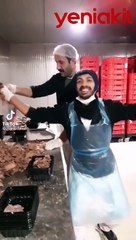 Hazır döner paket alırken bir daha düşünün! Görüntüler infiale neden oldu