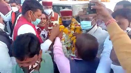 केंद्रीय मंत्री थावरचंद गहलोत का भाजपा कार्यकर्ताओं द्वारा जोरदार स्वागत सम्मान किया गया