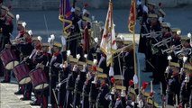 La Reina Letizia retoma su agenda desafiando a la lluvia y al viento