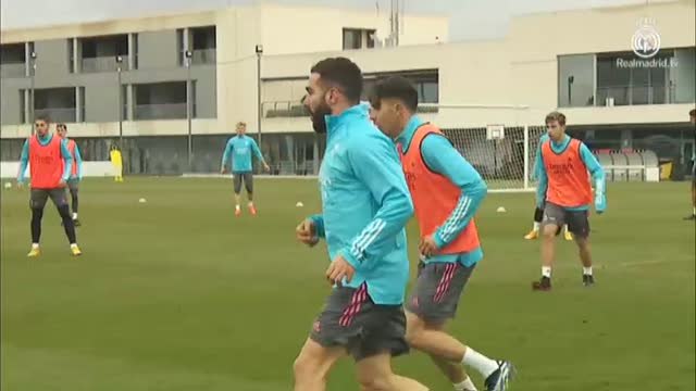 El Real Madrid vuelve al tajo tras la eliminación copera ante un Segunda B