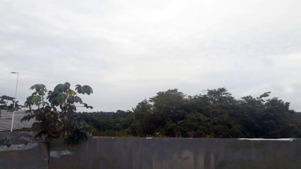 Boeing 737-800 PR-GGJ na aproximação final antes de pousar em Manaus vindo de Fortaleza