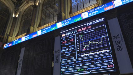 El Ibex 35 pierde un 1 % y se queda lejos de los 8.200 puntos