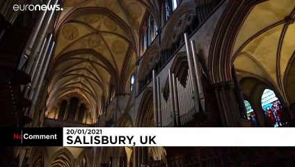 Под звуки органа: вакцинация в Солсберийском соборе