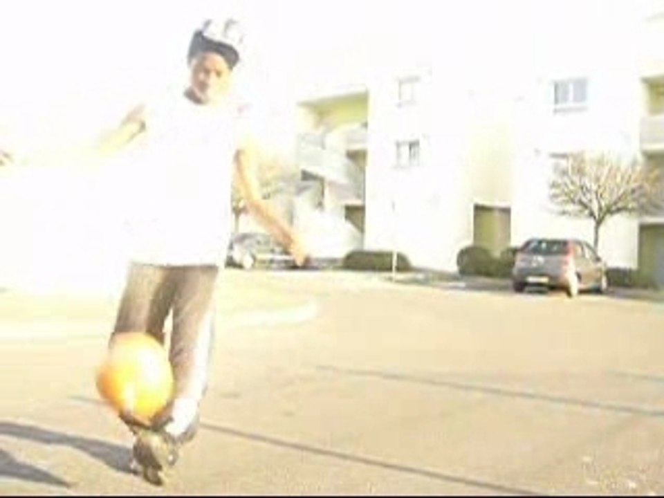 FrEEsTyLE dAnYo