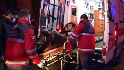 Bayrampaşa’da yabancı uyruklu iki grup arasında bıçaklı kavga: 2’si ağır 7 yaralı