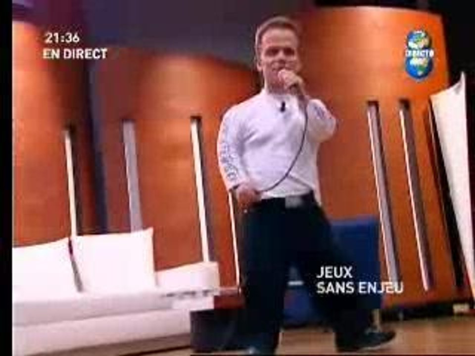 Passe Partout chante sur Direct 8