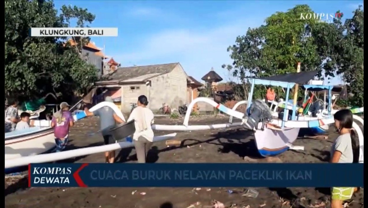 Cuaca Buruk Nelayan Paceklik Ikan