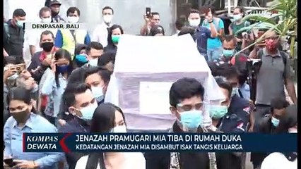 Kedatangan Jenazah Mia Disambut Isak Tangis Keluarga