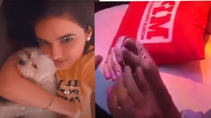 Bigg Boss 14; Jasmin अपने Aly के गिफ्ट को हमेशा रखती हैं साथ; Jasly फैंस होंगे खुश | FilmiBeat