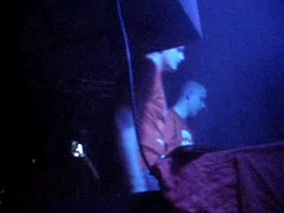 Noisecontrollers live@Mad partie 2
