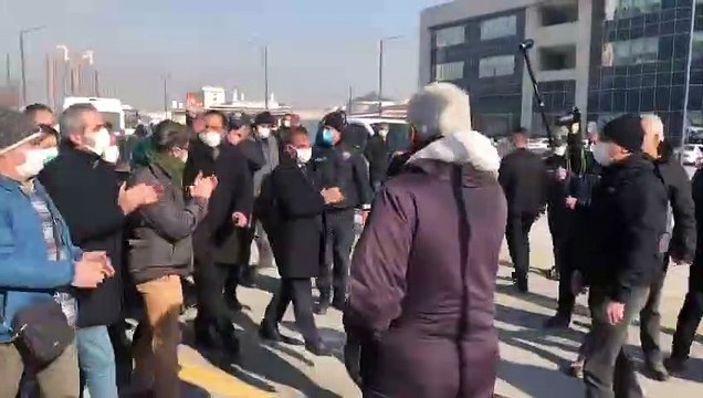 Sağlık emekçilerinin protestosuna polis müdahalesi