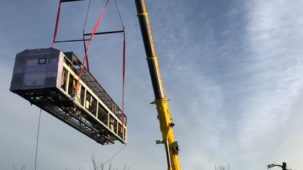 Installation d’un nouveau tunnel de lavage à la blanchisserie de la côte d’Emeraude