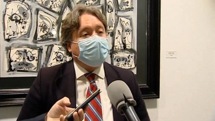 PP lamenta la "doble vara de medir" en la vacunación