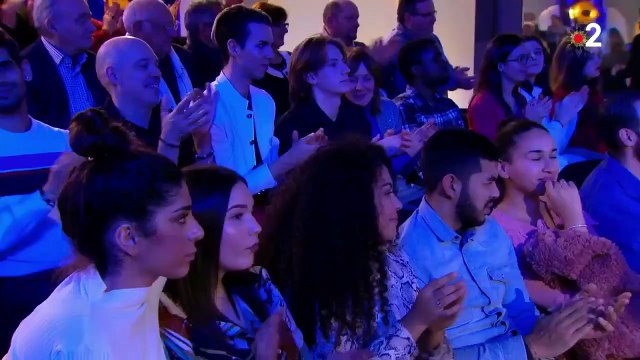 Jean-Louis Aubert interprète Bien sûr en live dans ONPC