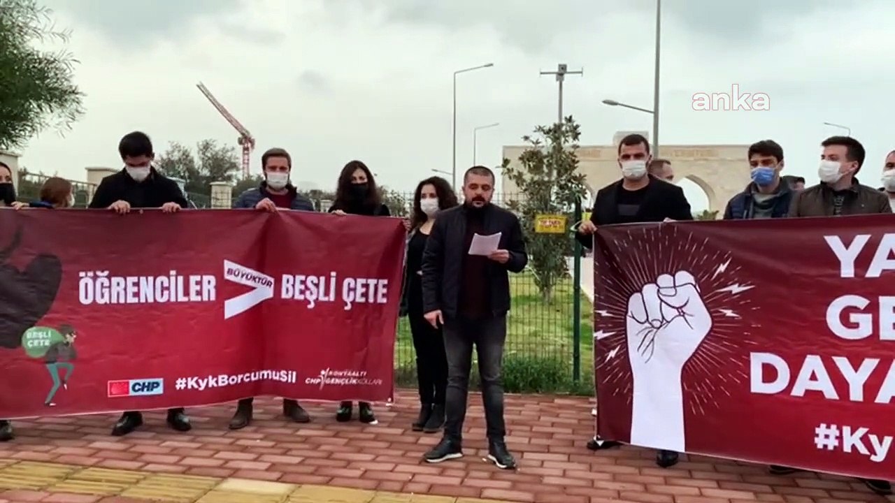 Bugün yapılandırma taksitlerinin 700 lira gibi tutarlara ulaşması, asgari ücretin 2 bin 800 lira olduğu ülkemizde gençlere aç kalın demektir