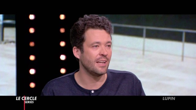La série Lupin est d'une platitude terrible : débat autour de la série avec Omar Sy