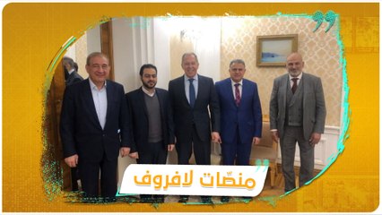 صورة أبلغ من ألف كلمة.. ماذا يقول جمال وخالد وجميل عن حضن #روسيا "الدافئ"؟