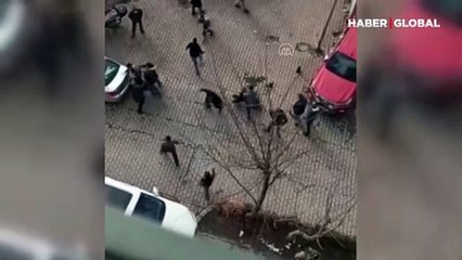 İki aile arasındaki taşlı sopalı kavga kamerada