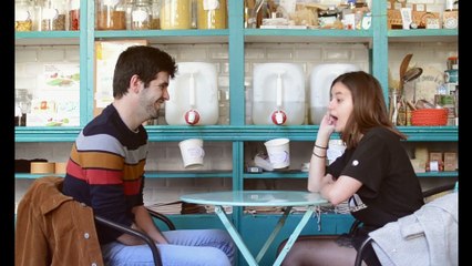 Violeta y los días grises - Teaser