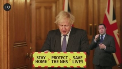 Johnson dice que variante británica del coronavirus parece ser más mortífera
