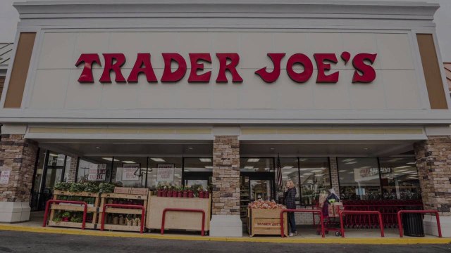 The 10 Best Low-Carb Foods to Buy at Trader Joe's