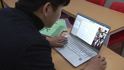 코로나19 1년 달라진 일상..."비대면에 익숙·부업이 본업" / YTN