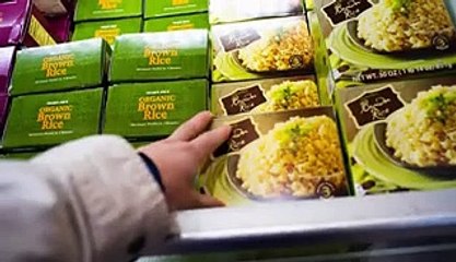 A psychologist explains how Trader Joe's gets you to spend more money