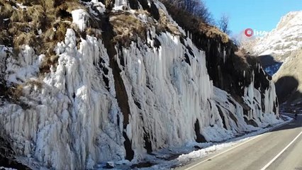 Ağlayan kayalar buz tuttu