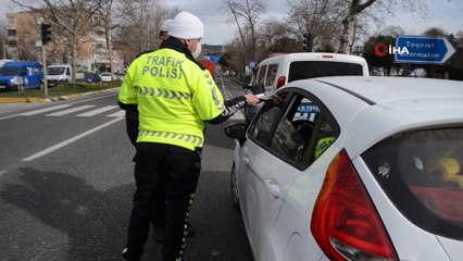 Evde ağlayan çocuğu dışarı çıkarıp 17 bin lira ceza yediler