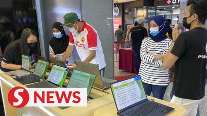 Parents flock to computer shops as home-based learning continues