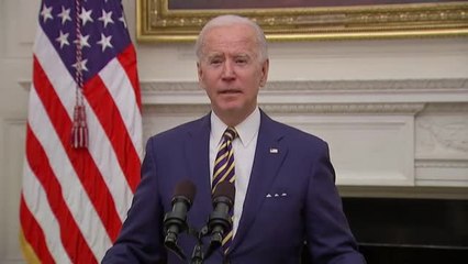 Biden duplica el salario mínimo y amplía la ayuda para alimentos