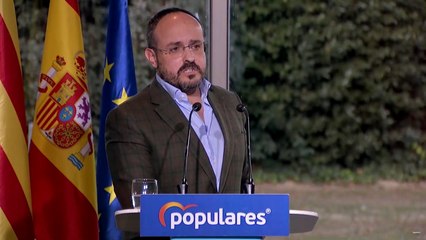 Fernández se reivindica como solución para "catalanes que han perdido esperanza"