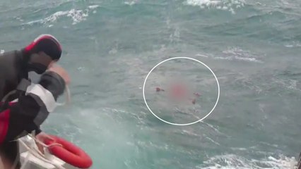 거제서 어선 침수 사고...7명 구조·3명 수색 / YTN